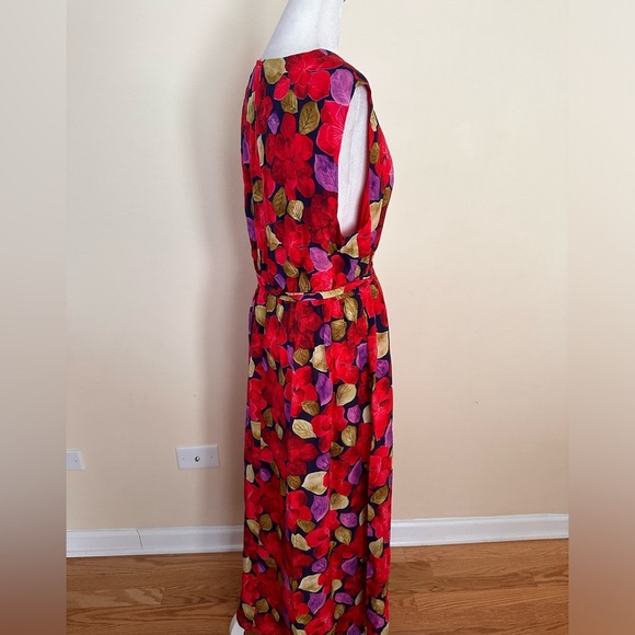 DYVNA Red Green Floral Silk Maxi Dress - Picture 4 of 7